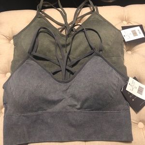 2 Strappy sports bars